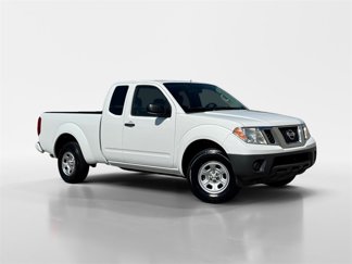 Used 2017 Nissan Frontier S image 1