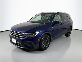Used 2022 Volkswagen Tiguan SE image 1