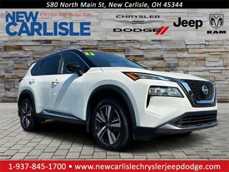 Used 2023 Nissan Rogue SL image 1