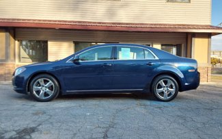 Used 2010 Chevrolet Malibu LT image 1
