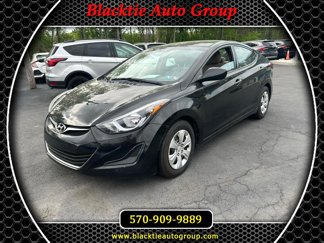Used 2016 Hyundai Elantra SE image 1