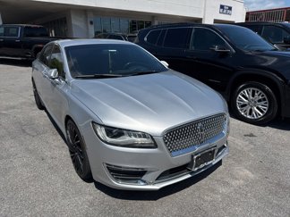Used 2017 Lincoln MKZ Reserve image 1