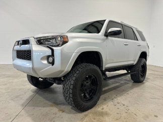 Used 2018 Toyota 4Runner SR5 image 1