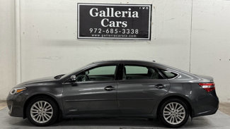 Used 2013 Toyota Avalon XLE Touring image 1