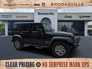 Used 2016 Jeep Wrangler Unlimited Rubicon w/ Connectivity Group image 1