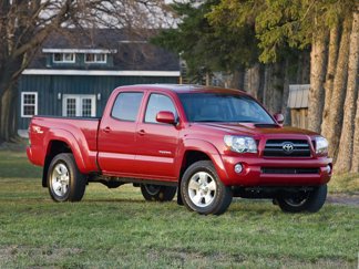 Used 2010 Toyota Tacoma PreRunner image 1