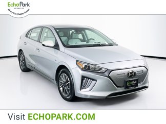 Used 2020 Hyundai Ioniq SE image 1