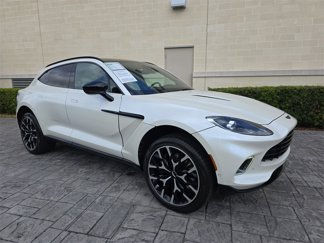 Used 2021 Aston Martin DBX image 1
