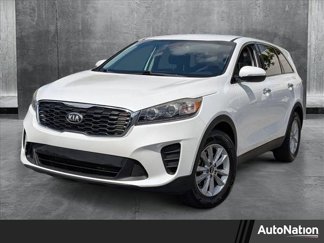 Used 2019 Kia Sorento LX image 1