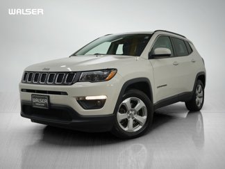Used 2018 Jeep Compass Latitude w/ Cold Weather Group image 1