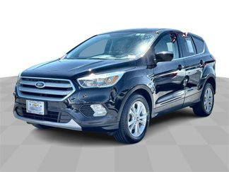 Used 2019 Ford Escape SE image 1
