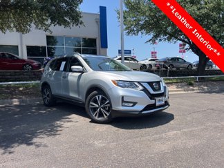 Used 2018 Nissan Rogue SL image 1