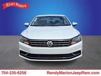 Used 2019 Volkswagen Passat 2.0T Wolfsburg w/ Wheels & Sunroof Package video 2