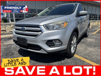Used 2018 Ford Escape SE w/ SE Sync 3 Package image 1