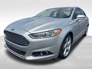 Used 2016 Ford Fusion SE image 1