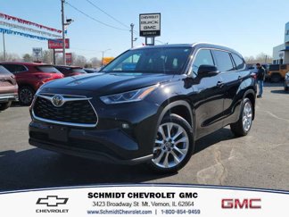 Used 2023 Toyota Highlander Limited image 1