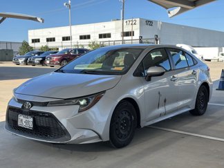 Used 2020 Toyota Corolla LE image 1