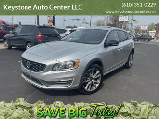 Used 2015 Volvo V60 T5 Cross Country image 1