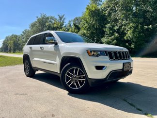 Used 2022 Jeep Grand Cherokee Limited image 1