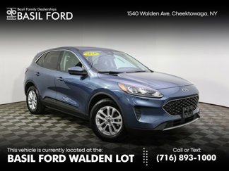 Used 2020 Ford Escape SE image 1