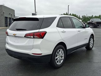 Used 2024 Chevrolet Equinox LS w/ LS Convenience Package image 1
