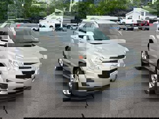 Used 2015 Chevrolet Equinox LT image 1