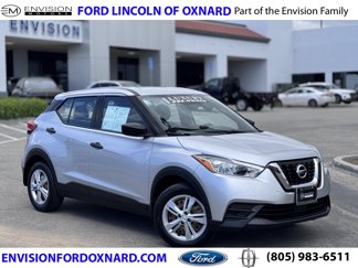 Used 2020 Nissan Kicks S image 1