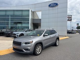 Used 2019 Jeep Cherokee Latitude w/ Popular Appearance Group image 1