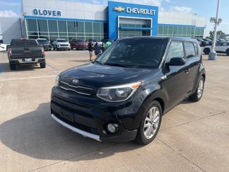 Used 2018 Kia Soul + image 1