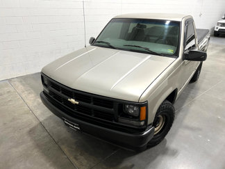 Used 1998 Chevrolet Silverado 1500 2WD Regular Cab image 1
