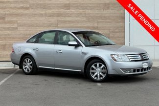 Used 2009 Ford Taurus SEL image 1