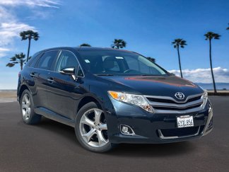 Used 2013 Toyota Venza XLE image 1