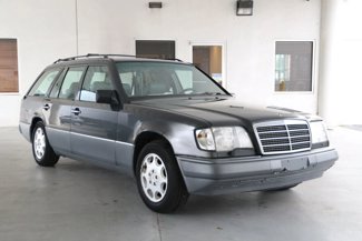 Used 1994 Mercedes-Benz E 320 Wagon image 1