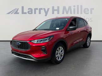 New 2025 Ford Escape Active image 1