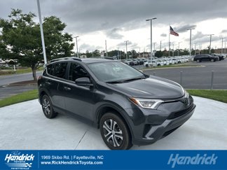 Used 2018 Toyota RAV4 LE image 1