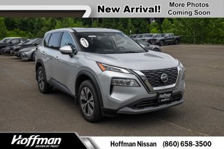 Certified 2021 Nissan Rogue SV image 1