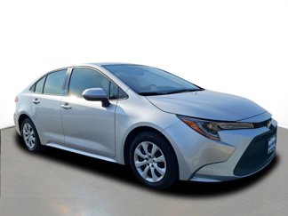 Used 2022 Toyota Corolla LE image 1