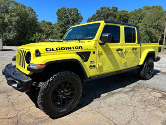 Used 2023 Jeep Gladiator Sport image 1