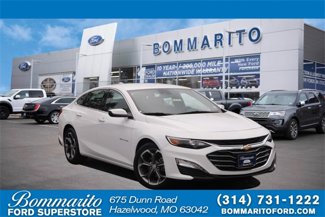 Used 2024 Chevrolet Malibu LT image 1