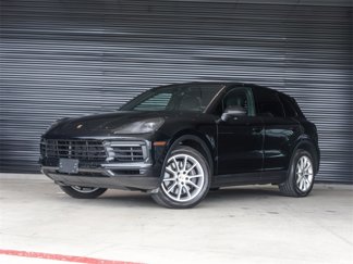 Used 2023 Porsche Cayenne image 1