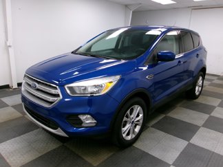 Used 2017 Ford Escape SE image 1