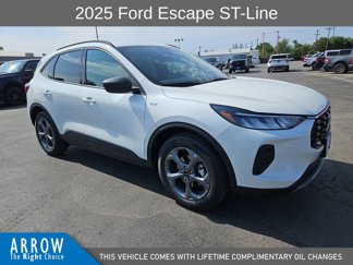 Used 2025 Ford Escape ST-Line image 1