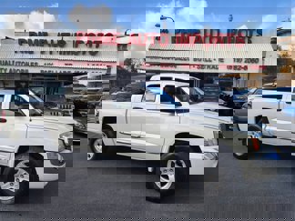 Used 2005 Dodge Dakota Laramie image 1
