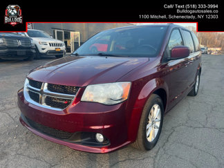 Used 2018 Dodge Grand Caravan SXT image 1