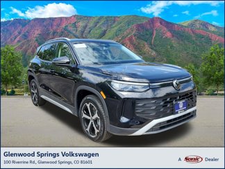 New 2025 Volkswagen Tiguan SE image 1