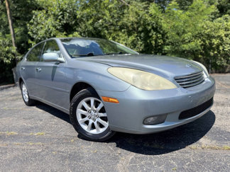 Used 2004 Lexus ES 330 w/ Premium Pkg image 1