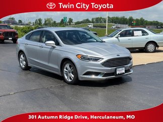 Used 2018 Ford Fusion SE w/ Fusion SE Technology Package image 1