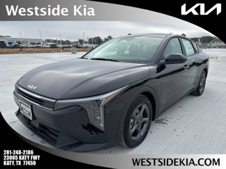 New 2025 Kia K4 LXS image 1