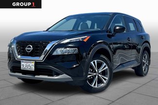 Used 2023 Nissan Rogue SV image 1