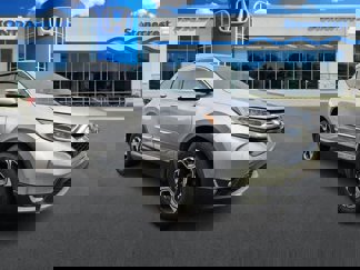Used 2018 Honda CR-V Touring image 1